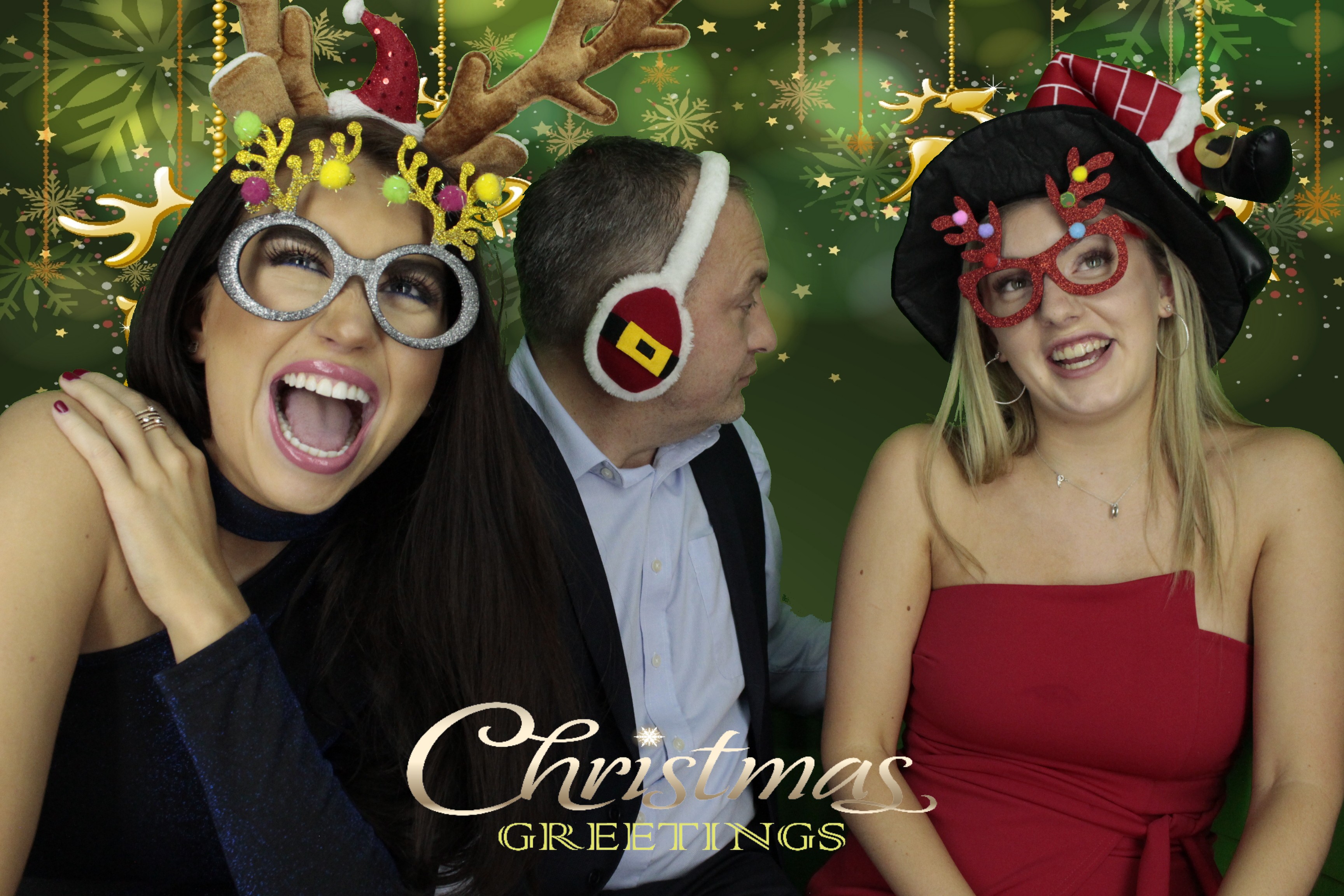 Silvermere Christmas Party | View more photos from the event at gallery.myphotoboothexperience.co.uk/u/MyPhotoBoothExperienceLtd/Silvermere-Christmas-Party-3